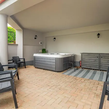Kamilla Appartement *