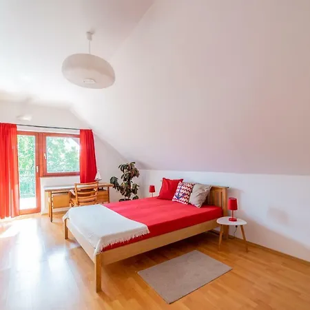 Kamilla Apartment Balatonkenese