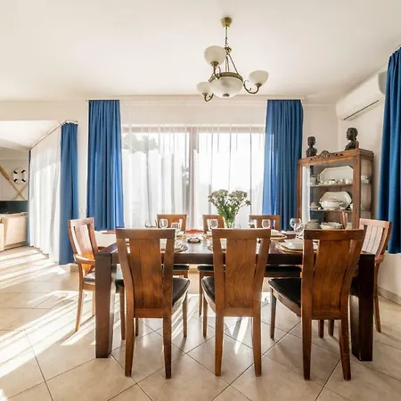 Kamilla Apartment